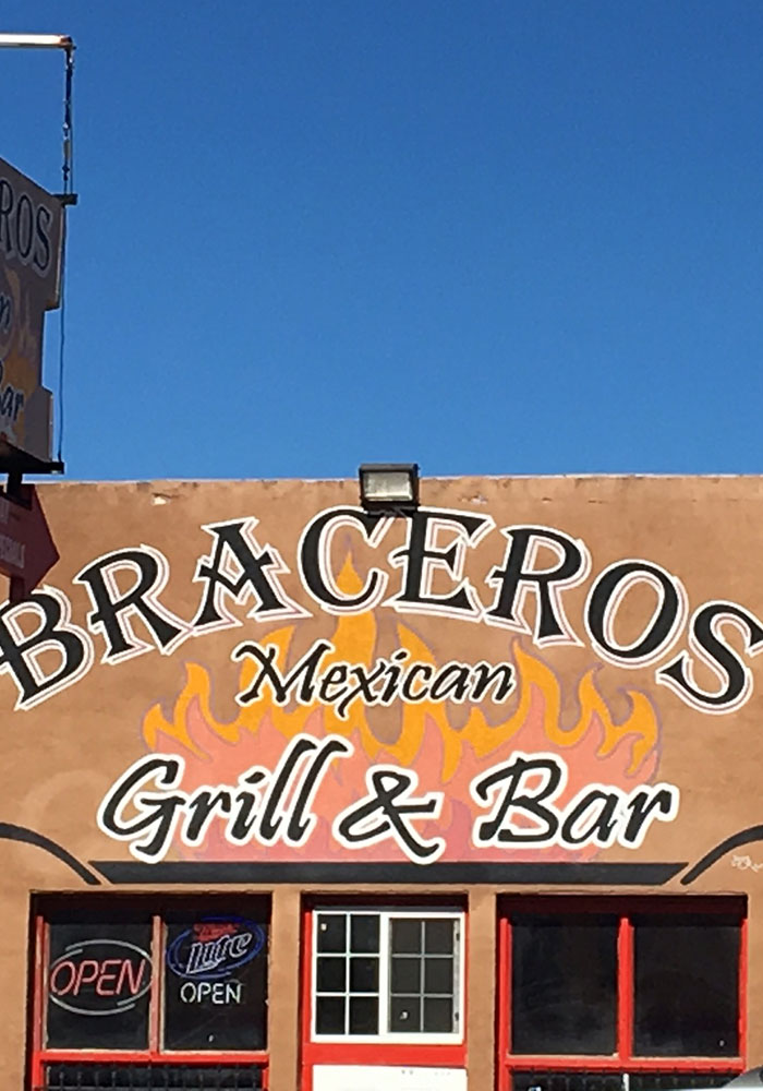 Bracero’s Mexican Bar & Grill